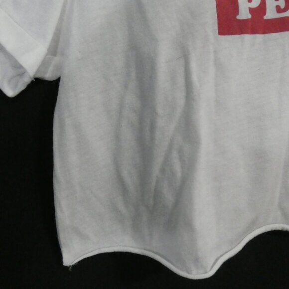 PEANUTS | large | Peanuts Graphic White Crop Top | Rolled Cuffs - Picture 7 of 15